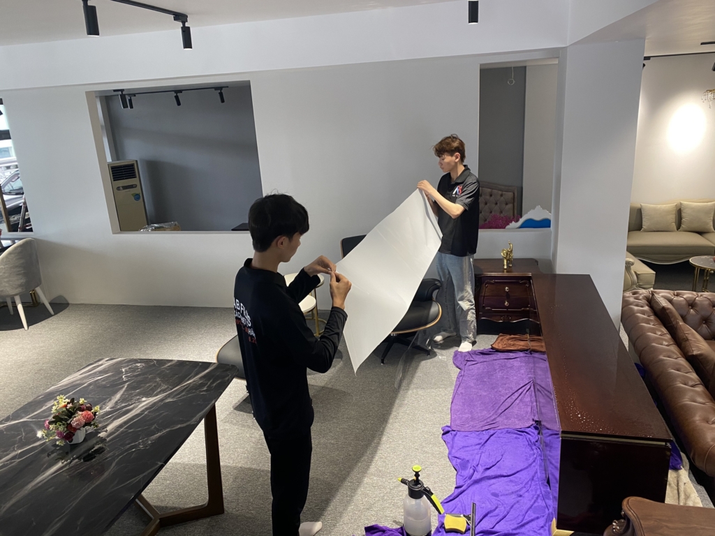thi công dán phim bảo vệ