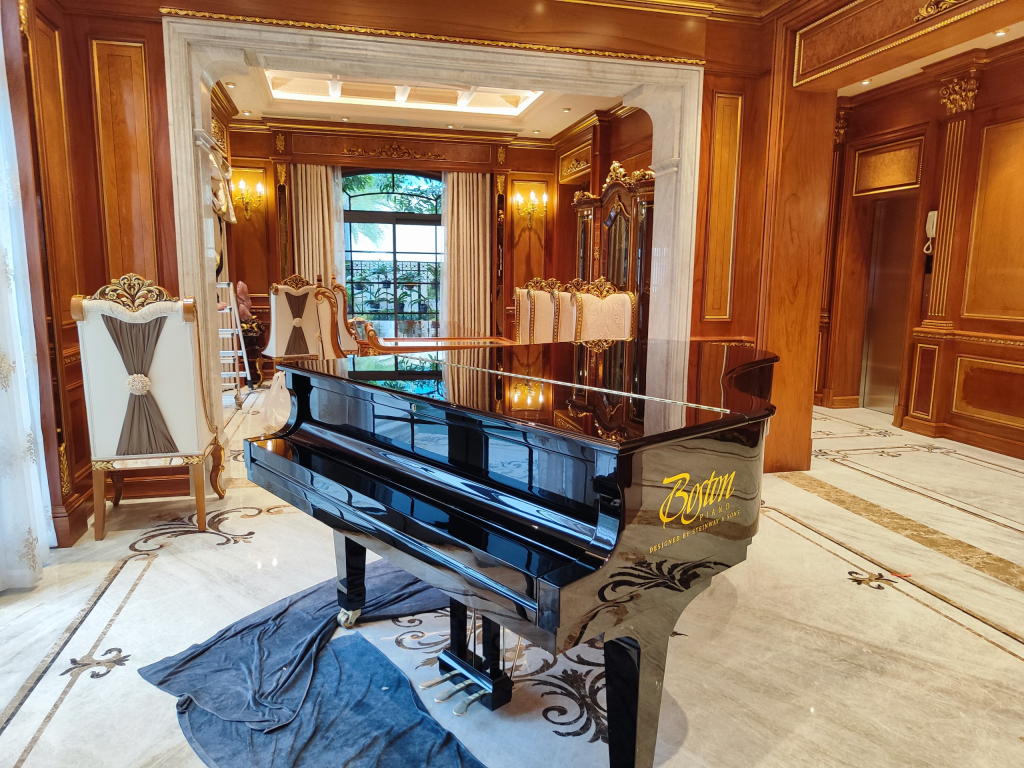 dán phim bảo vệ Silikante cho bề mặt đàn piano