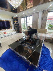 hoàn thiện bàn trà kính
